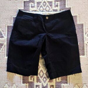 Women's OLD NAVY Black Low Rise Long Chino Shorts Sz 2 EUC